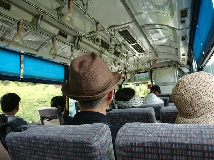往那智山公車上