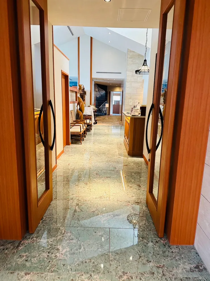 通往餐廳的走廊走廊