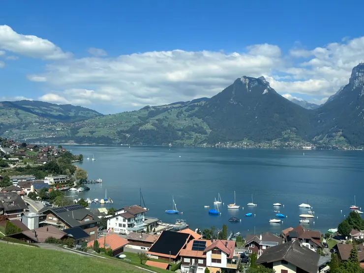 有山有水,所以瑞士迷人