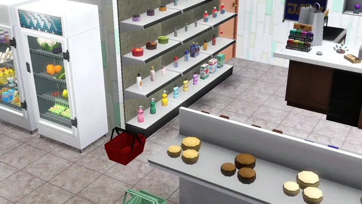 相比食物，便利店的日用品自然很少。