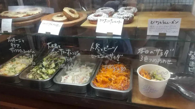 小菜沙拉區 秤重夾