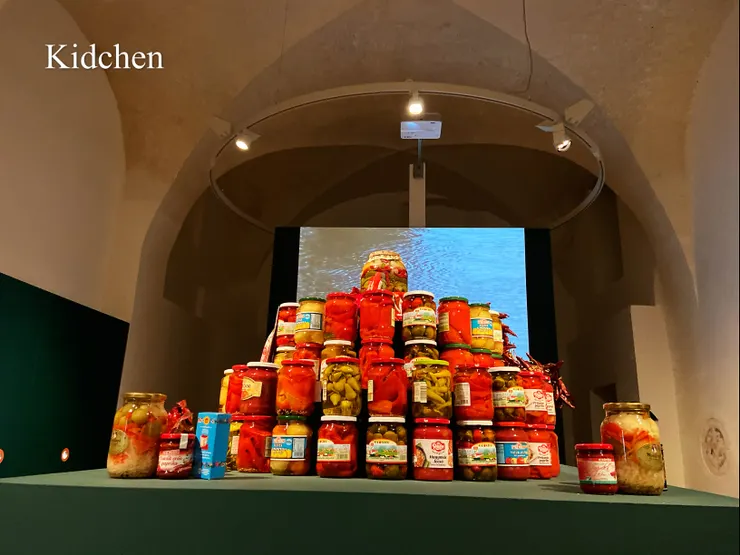 匈牙利紅椒栽種地 （作者攝於 Schallaburg）