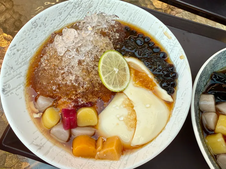 5號 招牌山頂豆花B 100元