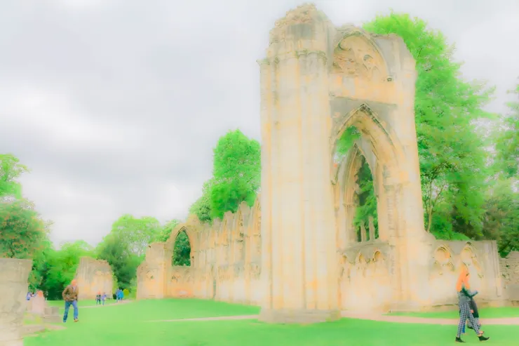 曾經的修道院，如今的遺跡