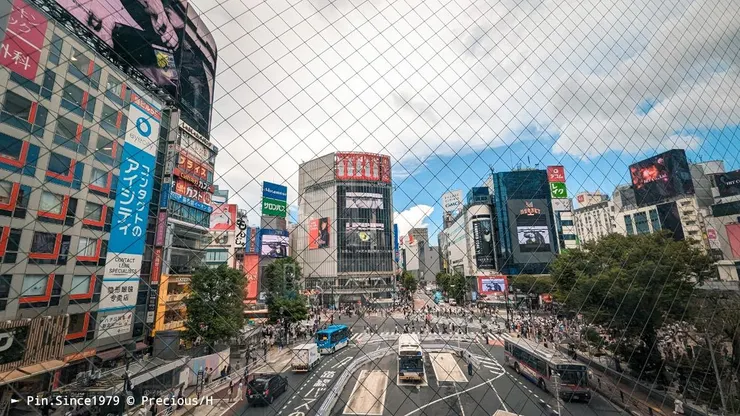 Hikarie百貨樓上觀全向十字路口