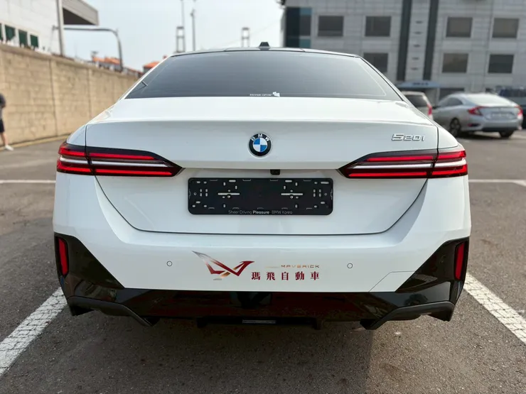 BMW G60 520i韓國中古車