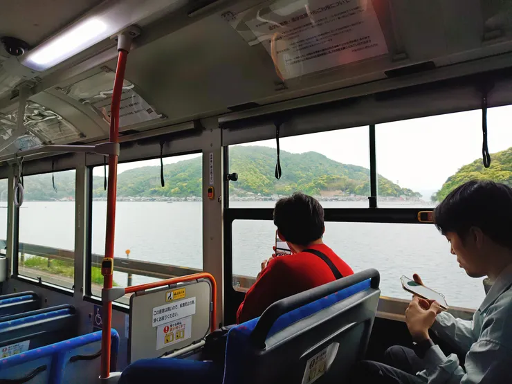 丹海バス搭乘中