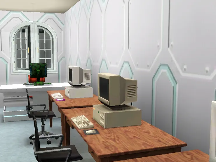 一人一機，每個人都有實習機會。(但不知為何回家便做不到。)