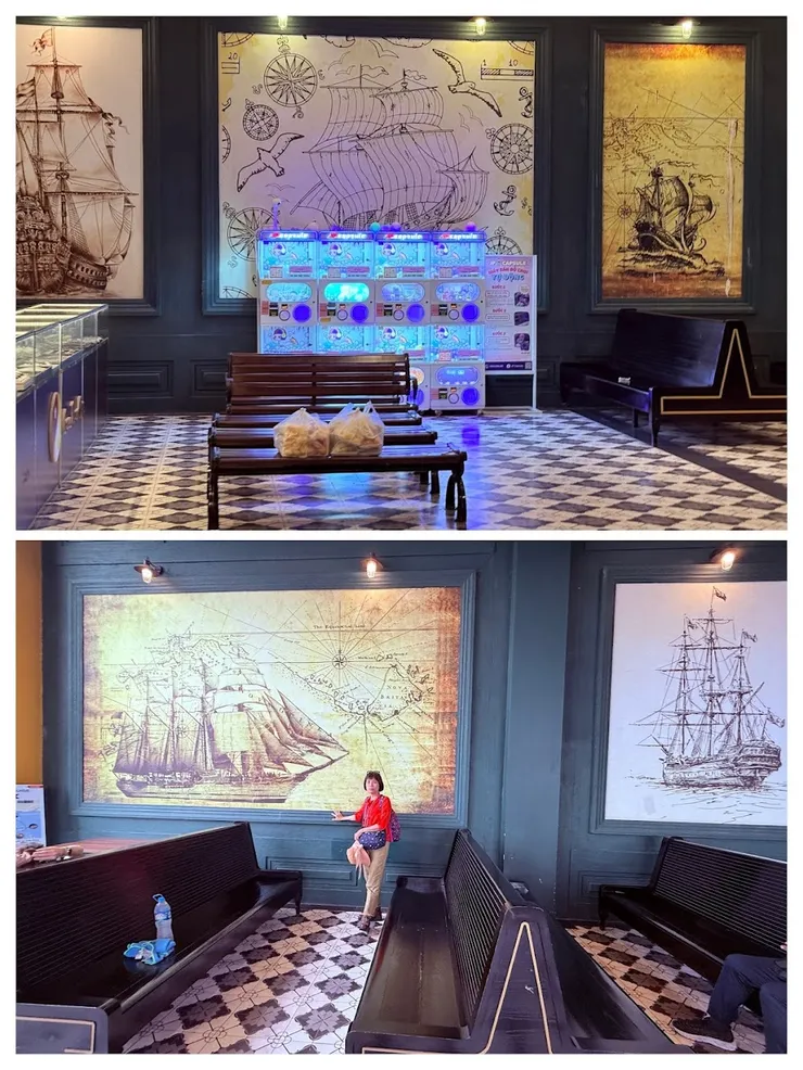 候船室。椅子上兩包水果是某一旅遊團搭乘渡輪自備點心。