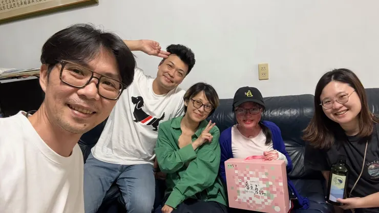 拜訪皮膚病病友
