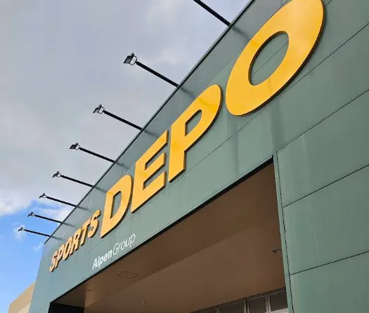 SPORTS DEPO 豊崎店
