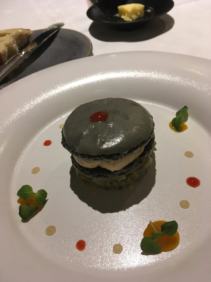 竟然吃了鵝肝醬我真的對鵝很抱歉