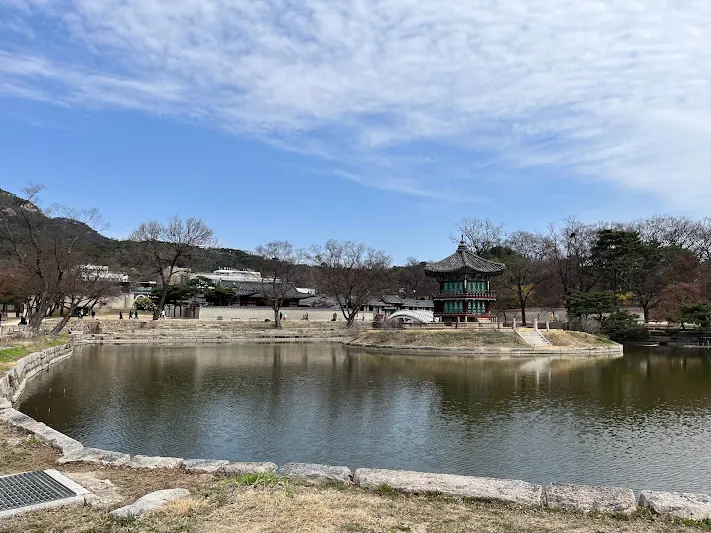 香遠庭