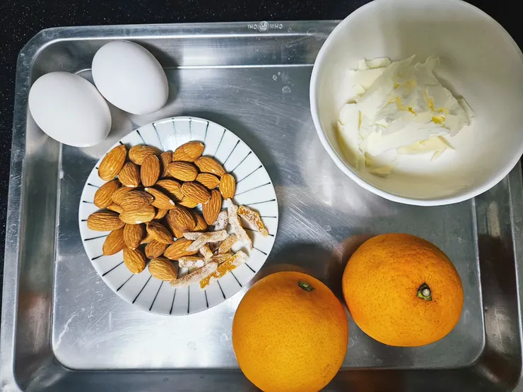 因為會用到表皮，柳丁要選有機或無農藥的噢！