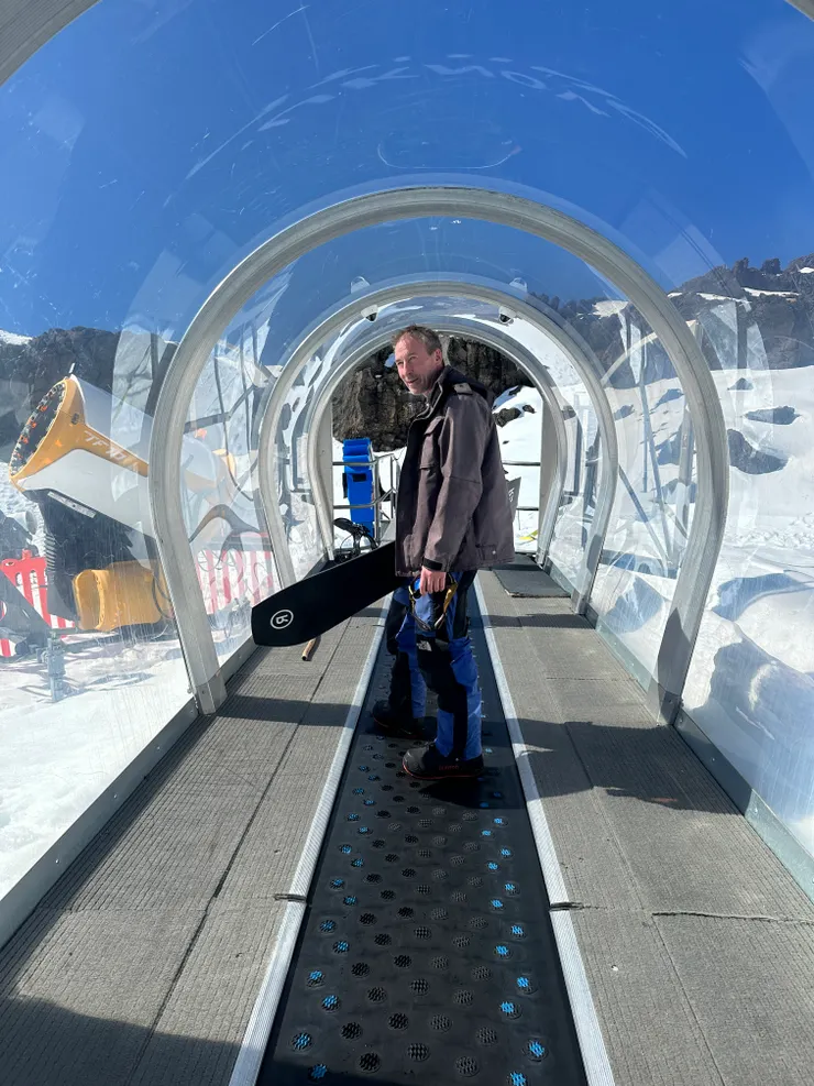 每次都幫我付門票錢的Host