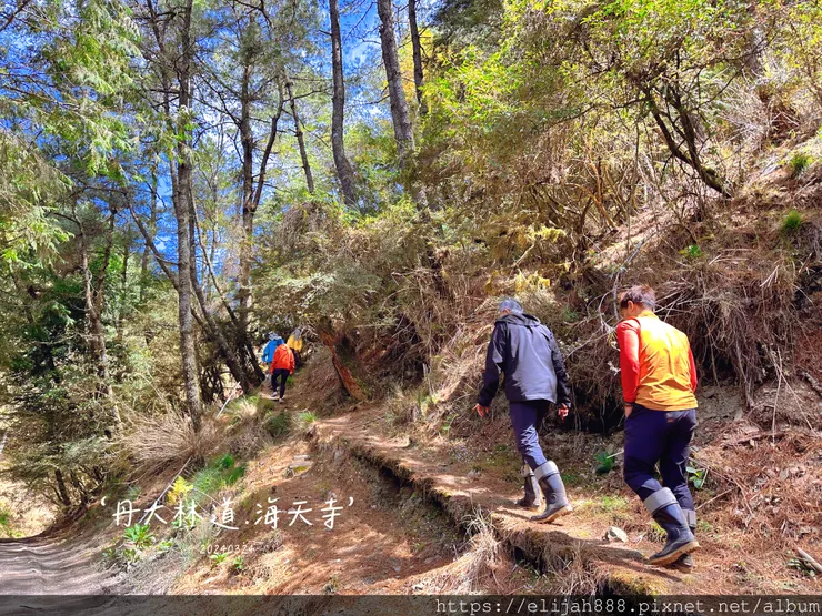 【丹大林道.六順山.七彩湖】七彩湖的日出.海天寺.光華復旦紀