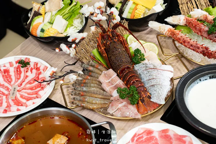 [台南親子友善餐廳]敝姓鍋台南海安店，龍蝦海陸套餐、過年限定內用年菜超澎湃，台南過年聚餐推薦，附最新菜單