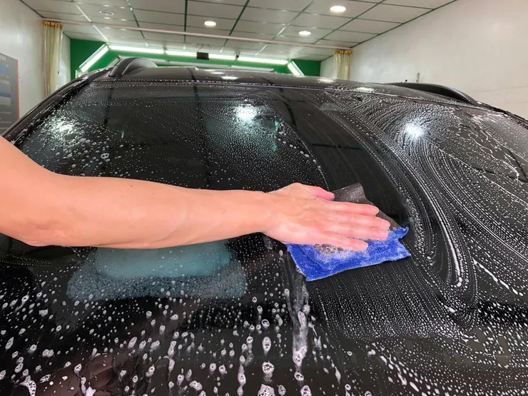 台南汽車美容鍍膜推薦【岫舫車體美研】是我遇過最細節的手工洗車