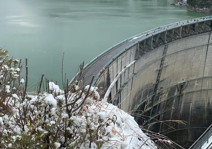 PH 攝於黑部水壩，2024 / 11 / 24。