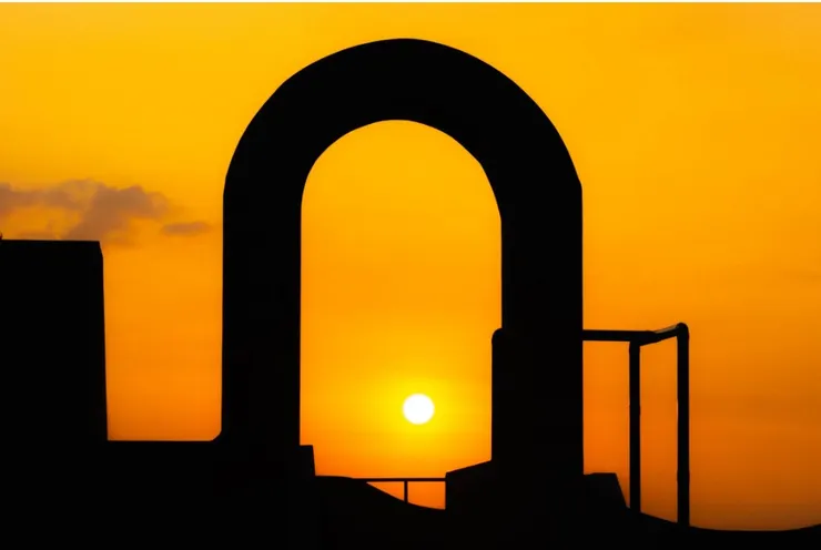 在金錢的枷鎖下，還能面對自己的真心嗎?