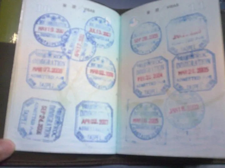 出入境超過百次，現在因為自動通關少了海關印章