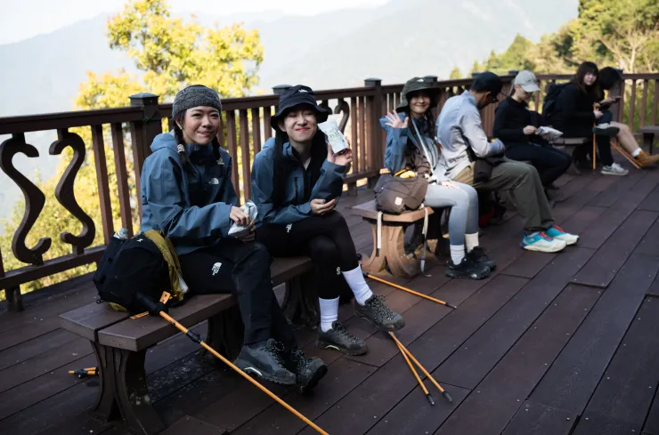 這次陪伴大家一起同行的新朋友：Celine、Jenny與星辰！