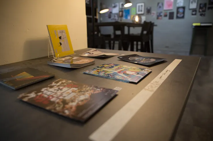 本次「實驗音樂的房間」，精選實驗音樂活動海報，製成6款紀念酷卡（皆附聲音錄音連結），供民眾免費索取。