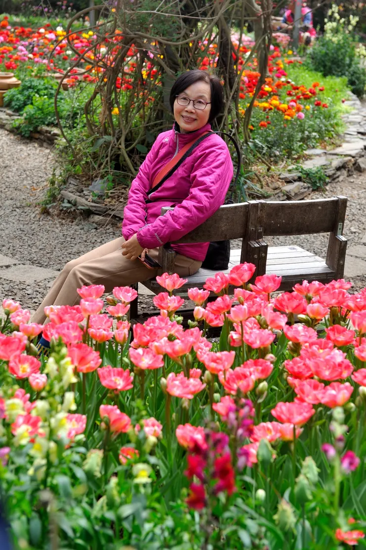 【伴狗門外稍等的月珠終於被雄哥替換進來,時間已不多,趕快搶看、搶拍。】