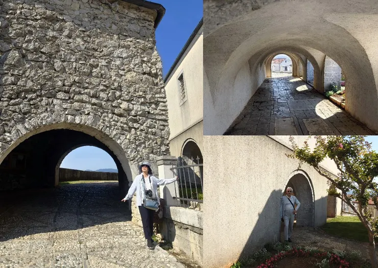 教堂入口及一側長廊