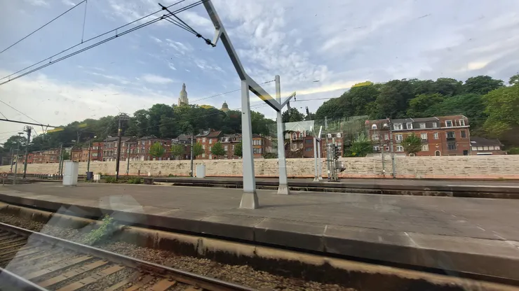 我記得沒錯應該是烈日市的風景