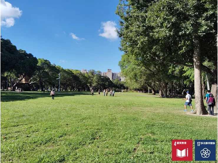 夥伴們分工量測