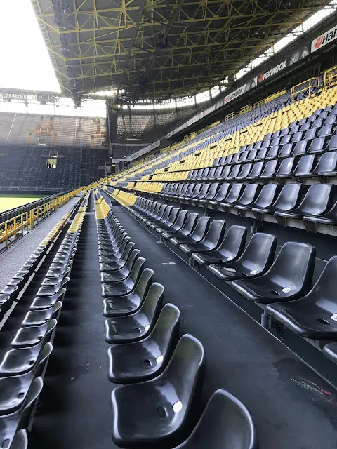 【德國旅遊】球場參觀(1) 多特蒙德(Borussia Dortmund)主場Signal Iduna Park不專業球迷參觀心得