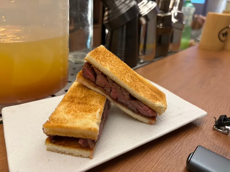 牛肉:牛排三明治