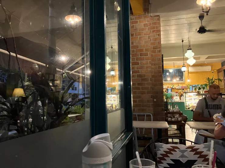 在這裡也是沒有認真拍什麼照。大家有緣的話自行前往感受囉。