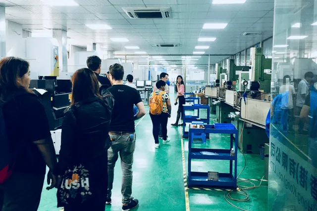 Shape Prototype也帶領新創團隊參訪工廠。（圖片來源：Shape Prototype）