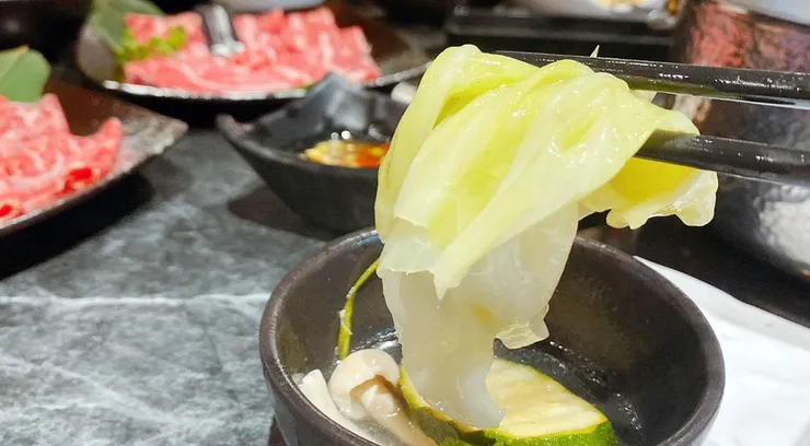 【武鶴和牛火鍋-吉林總店】A5和牛吃到飽、鱈場蟹腳吃到飽,送波士頓龍蝦│台北火鍋吃到飽推薦