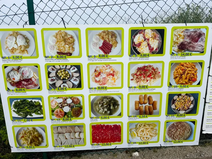 這是第二天往Palas de rei的路上看到的朝聖者早餐，圖文並茂好貼心！