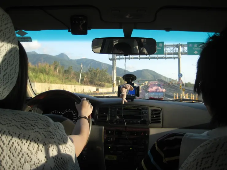 突然發現已經忘記了的墾丁旅行：你，Ｌ，Ａ，Ｋ，我，五人，我在開我的車