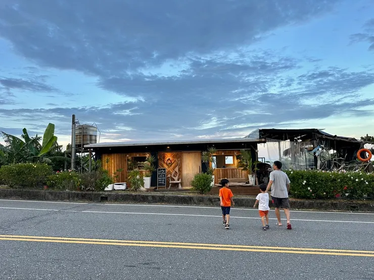 外觀卻相當低調的里艾廚房