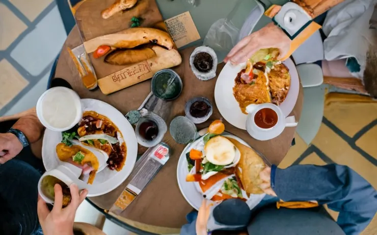 擴大服務開設分店