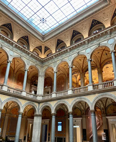 歐洲咖啡館走讀的沙龍