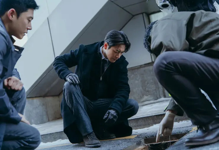 莎拉的真偽人生 | 評價 7.6/10  | awwrated