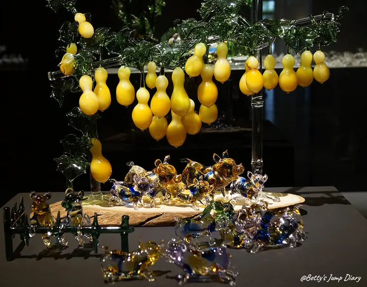 ▲新竹市玻璃工藝博物館-「時光璃影」聯展/圖片來源:Betty's Jump Diary