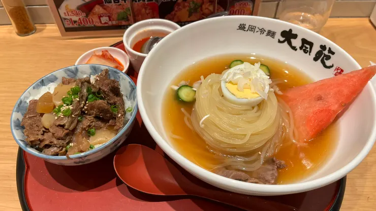 來品嘗這道獨特的盛岡美食。