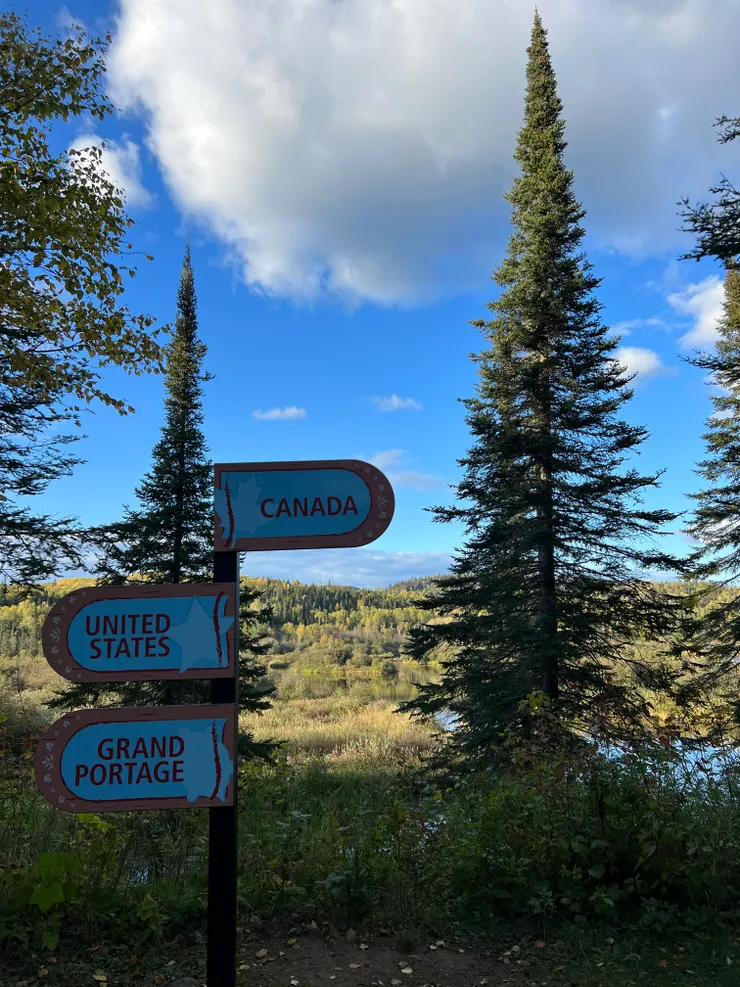 對面是加拿大了