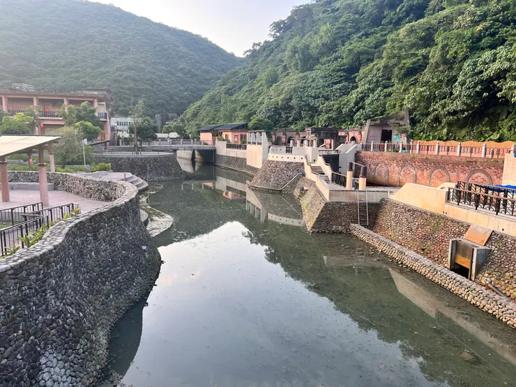 水質看起來不ok