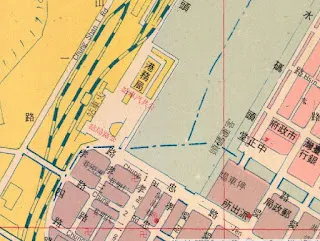 1974年基隆市街圖上標示有公車站和客運站的位置(圖片來源：台灣百年歷史地圖)