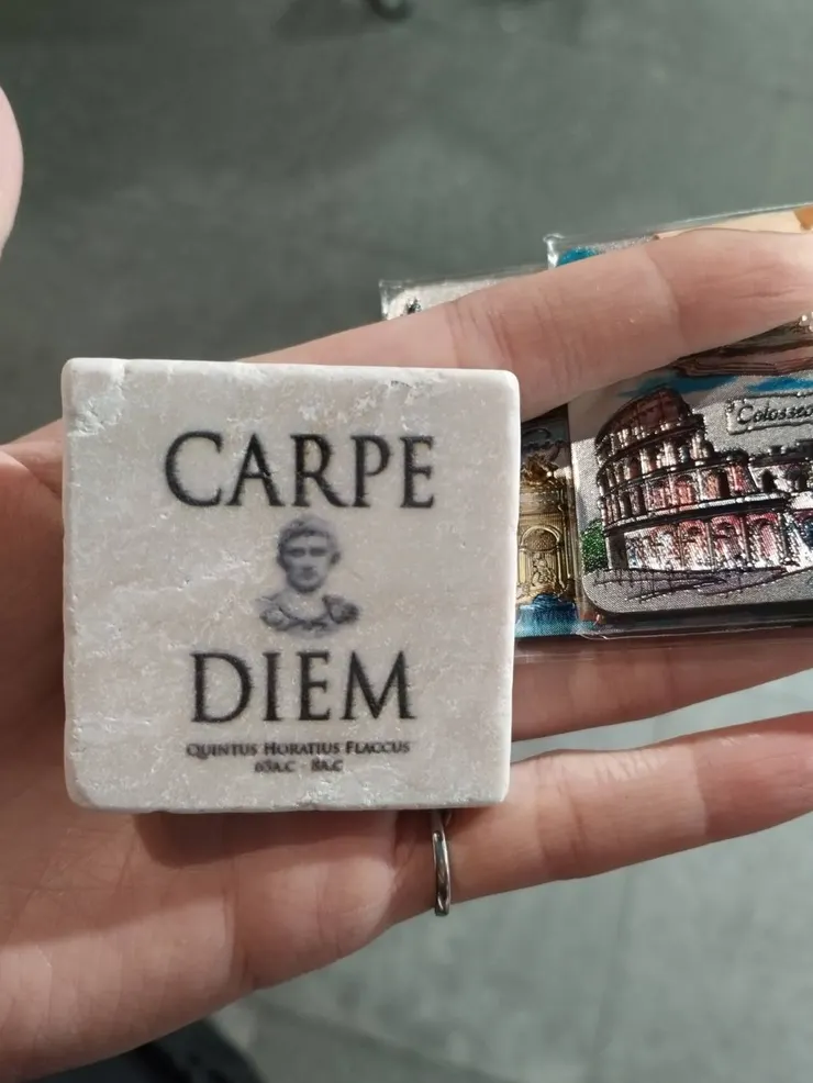 Carpe diem等紀念品（最後依然依依不捨地放下了...）