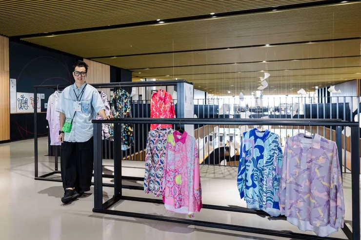 圖說：來自馬來西亞的Yao（楊松耀）所創作的「亞洲龍」，則以充滿活力的色彩和生動的圖案，表達對多元文化的敬意。（資源來源：臺南400－「福符永續，多元文化流動祈福計畫」）