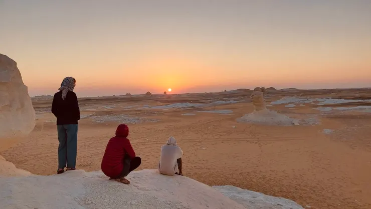 清晨看日出必須包緊緊